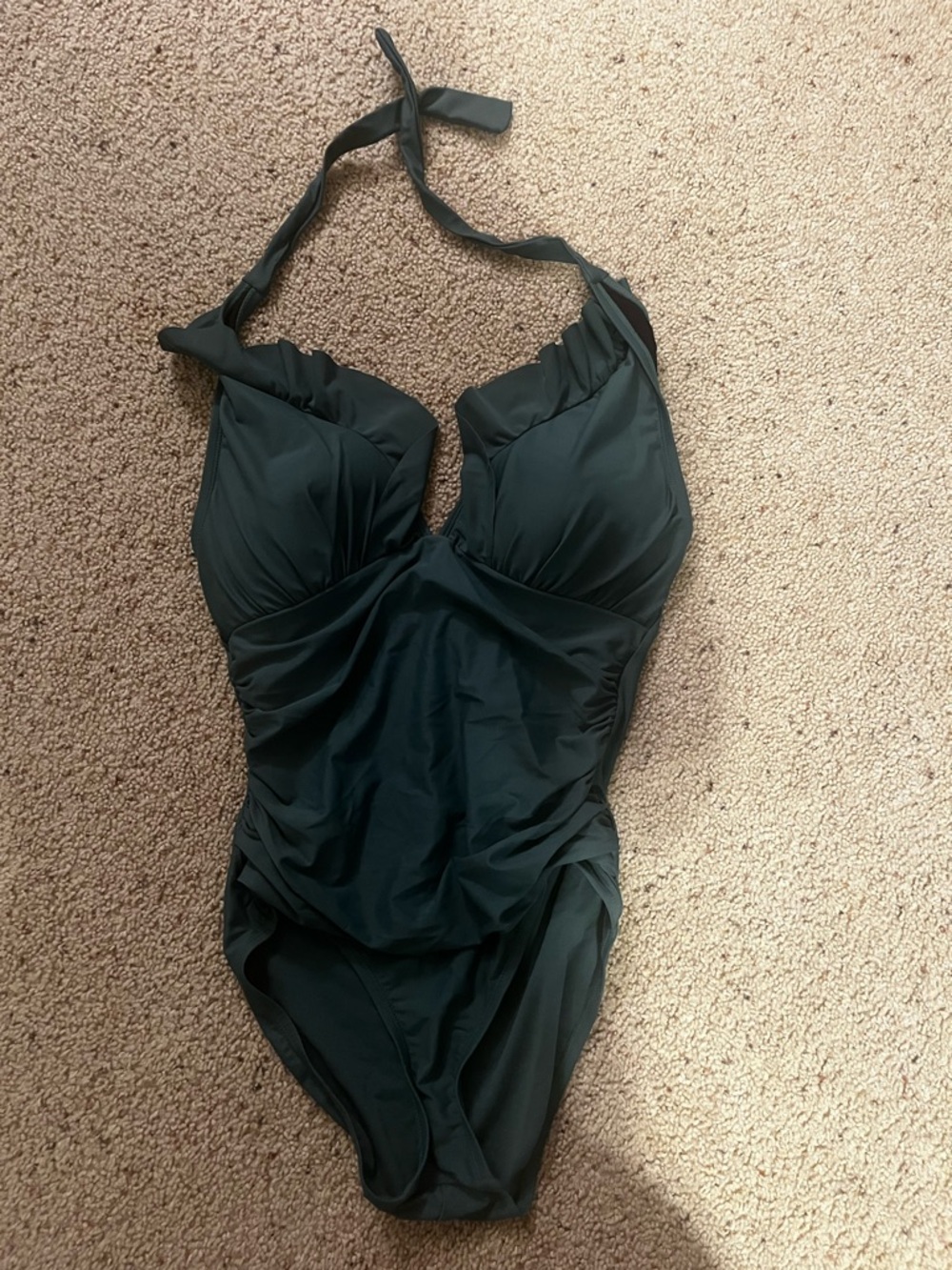 Ellen Tracy eucalyptus green colored One-Piece Swimsuit- molded cups, size 12